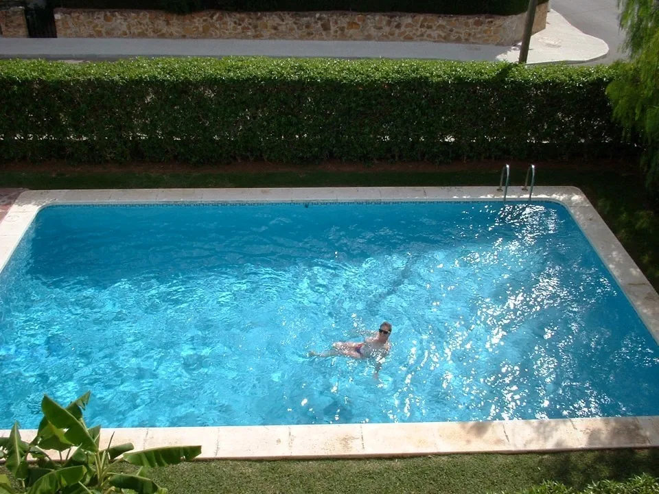 Paddling pool