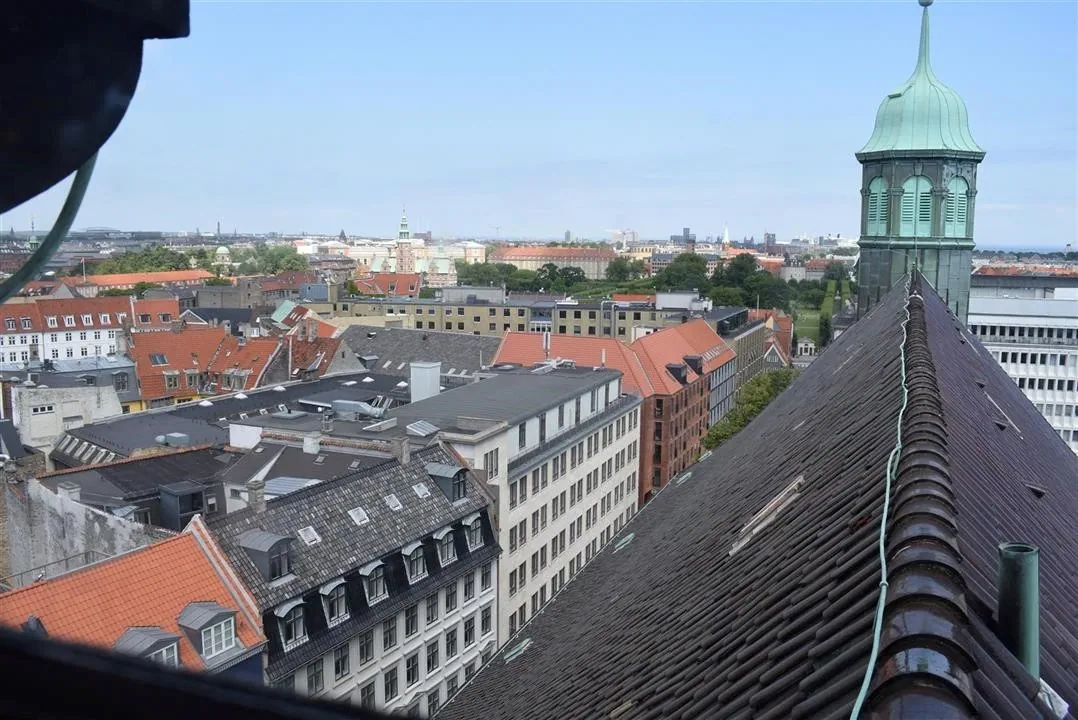 G19.1 the round tower wed 19 jul 19