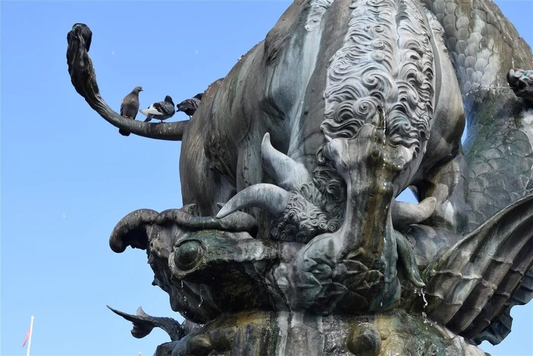 G19.2 historic copenhagen city centre wed 19 jul 31