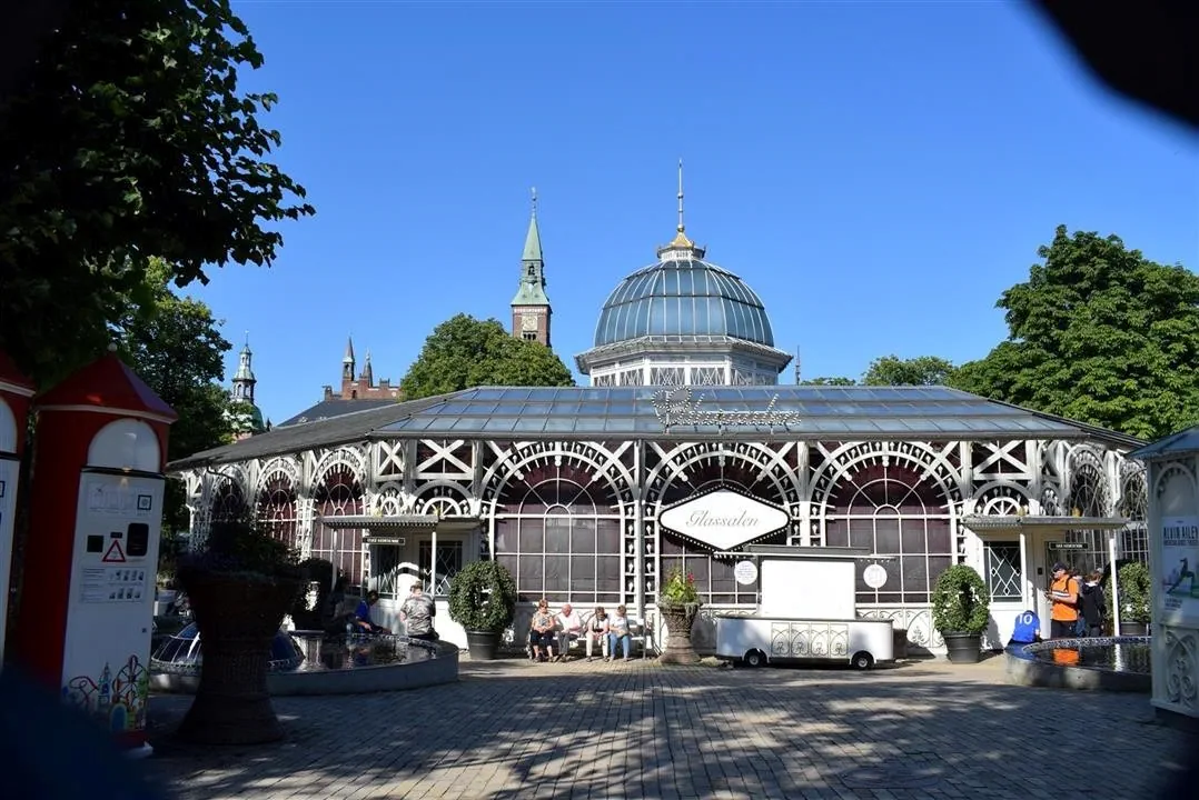 G19.3 tivoli gardens wed 19 jul 28