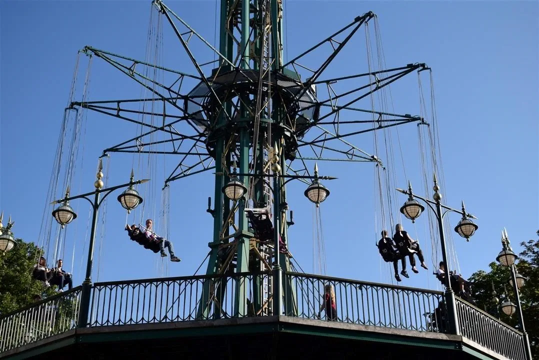 G19.4 tivoli gardens cont. wed19 jul 14