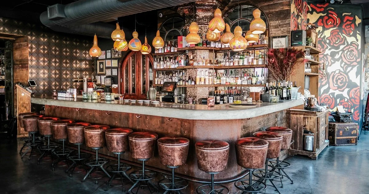 Pfh mundo dining room1